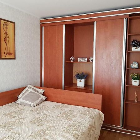Two-Room Central Apartments Odessa Luaran gambar